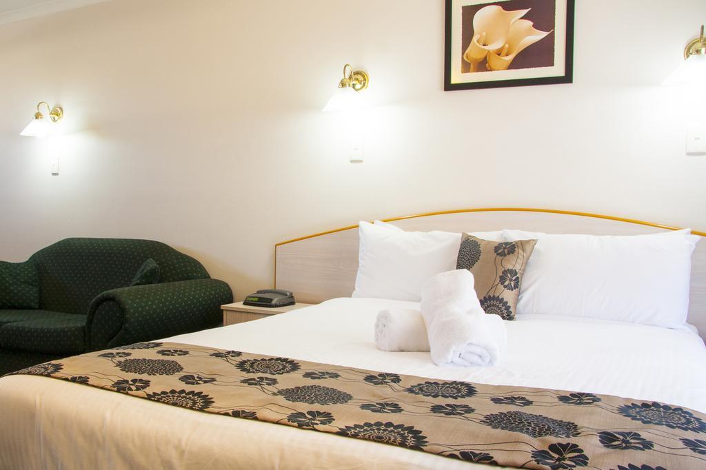 Coffs Windmill Motel Coffs Harbour Bagian luar foto