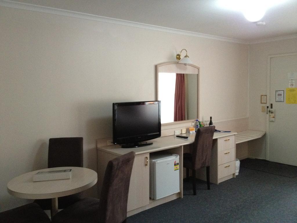 Coffs Windmill Motel Coffs Harbour Bagian luar foto